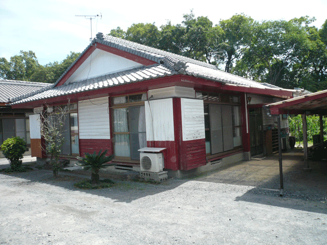 外 観