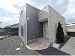 鹿屋市川西町<br>R8.8.20初掲載<br>WIC＋屋上庭園あり